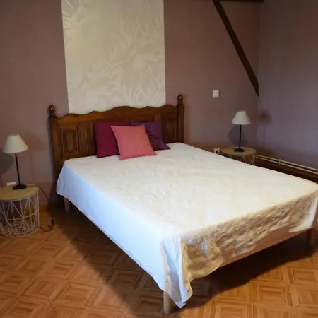 La Sente Des Vignes Bed & Breakfast