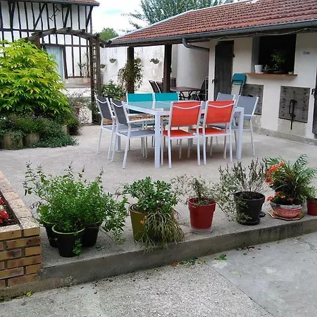 La Sente Des Vignes Hauteville (Marne)